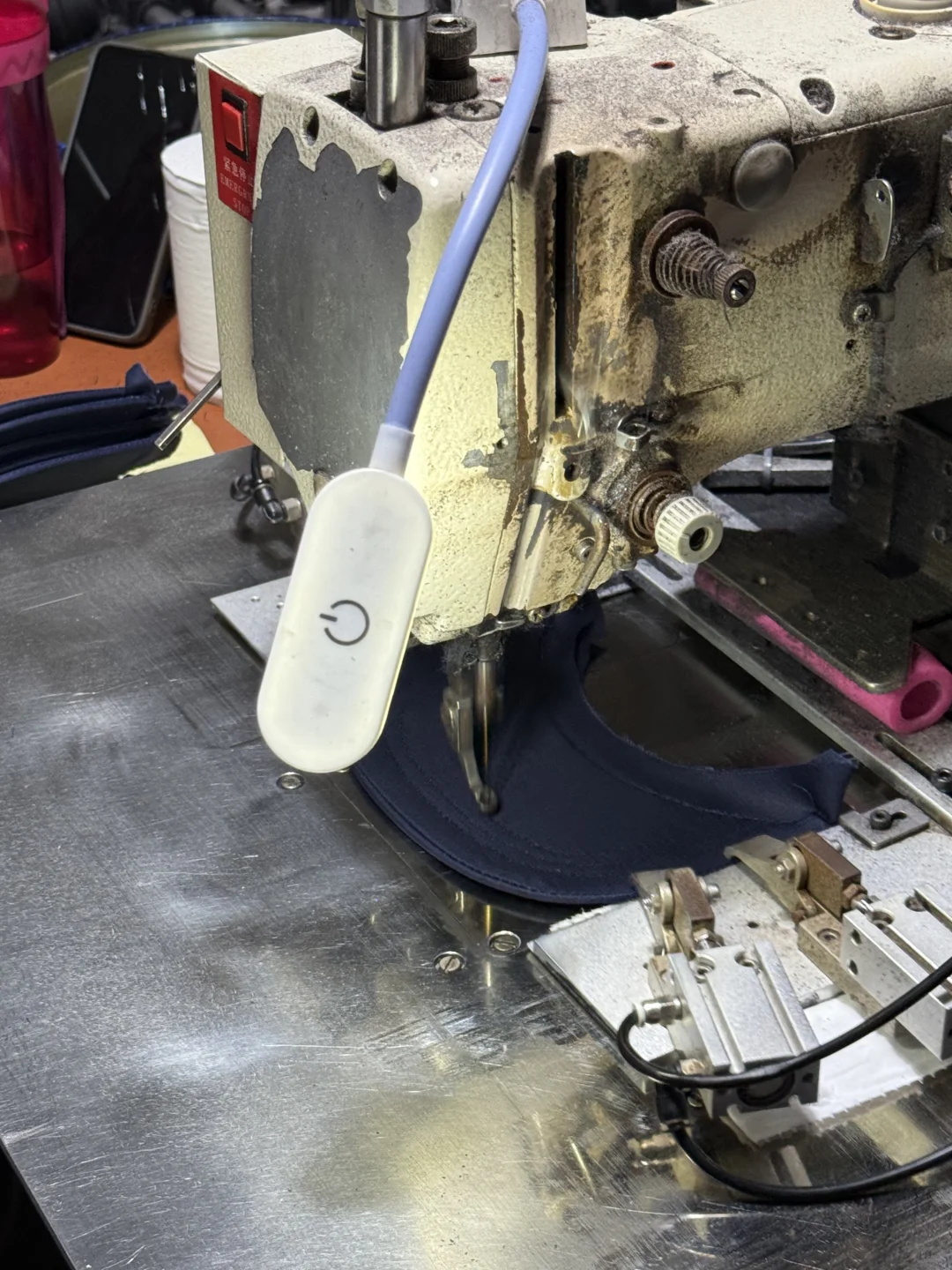 帽子厂二代“破圈”！跳过中间商?