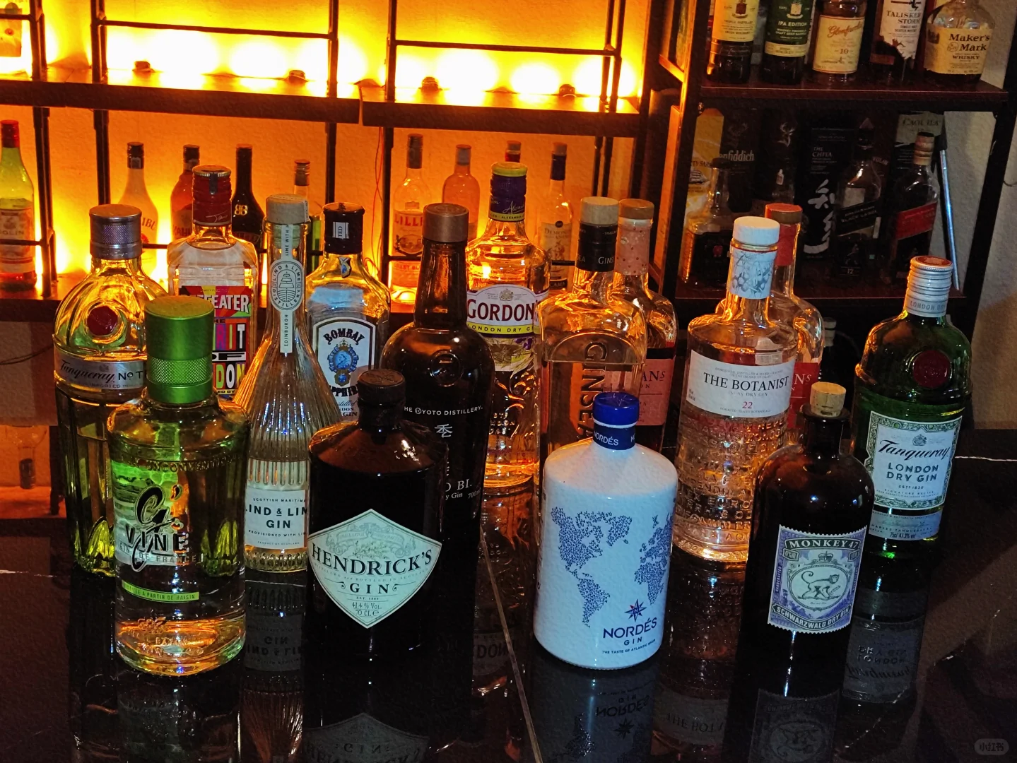 一粒杜松子的环球之旅：金酒的法度与风味