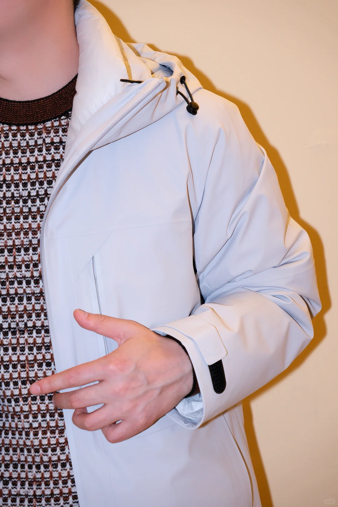 喜欢上他是因为他今天的穿搭