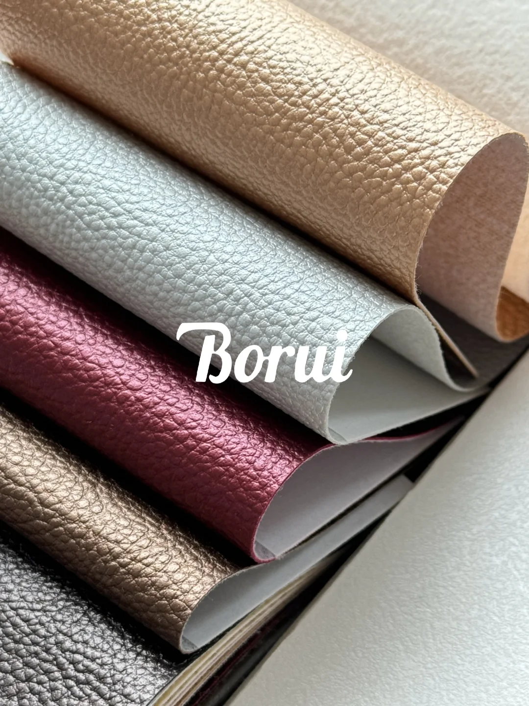 荔枝纹珠光皮革杀疯了!贵气感真的太强了