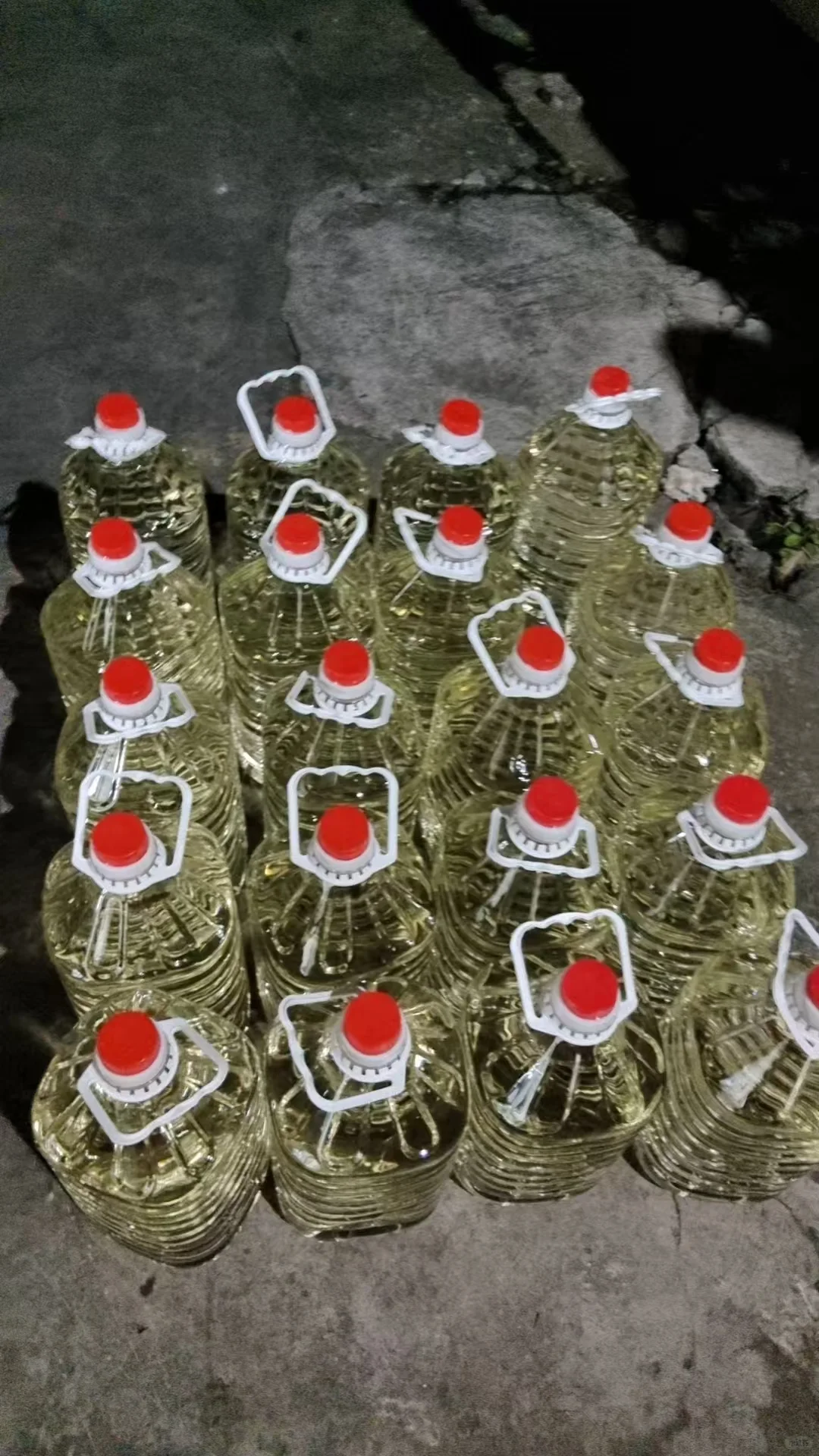 高粱白酒，自己酒厂