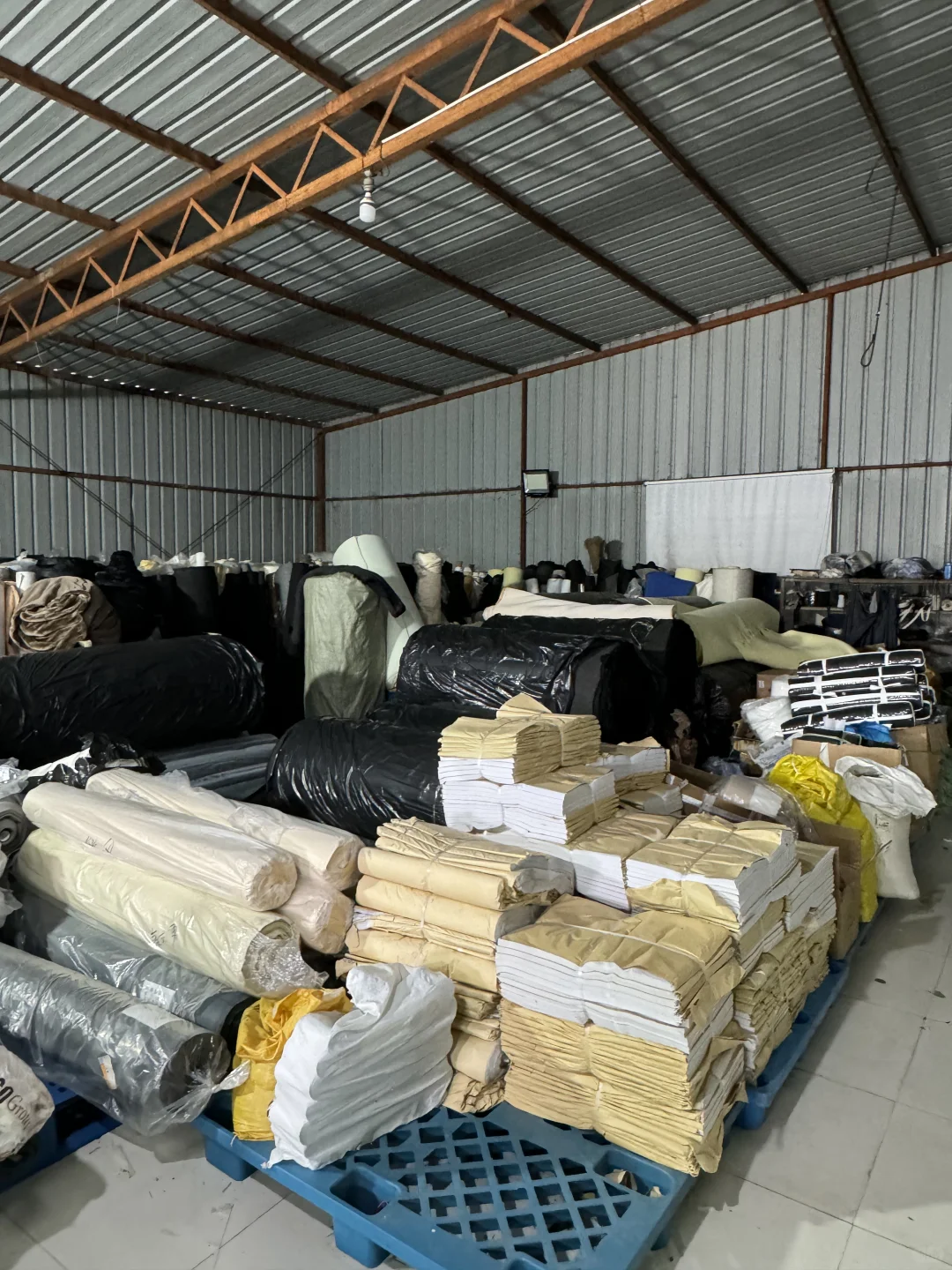 真实00后自己的鞋厂！！！