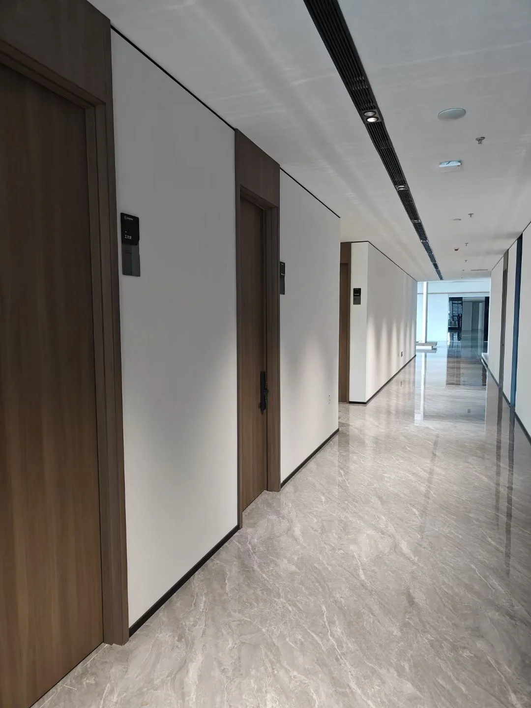 宝藏全屋定制工厂