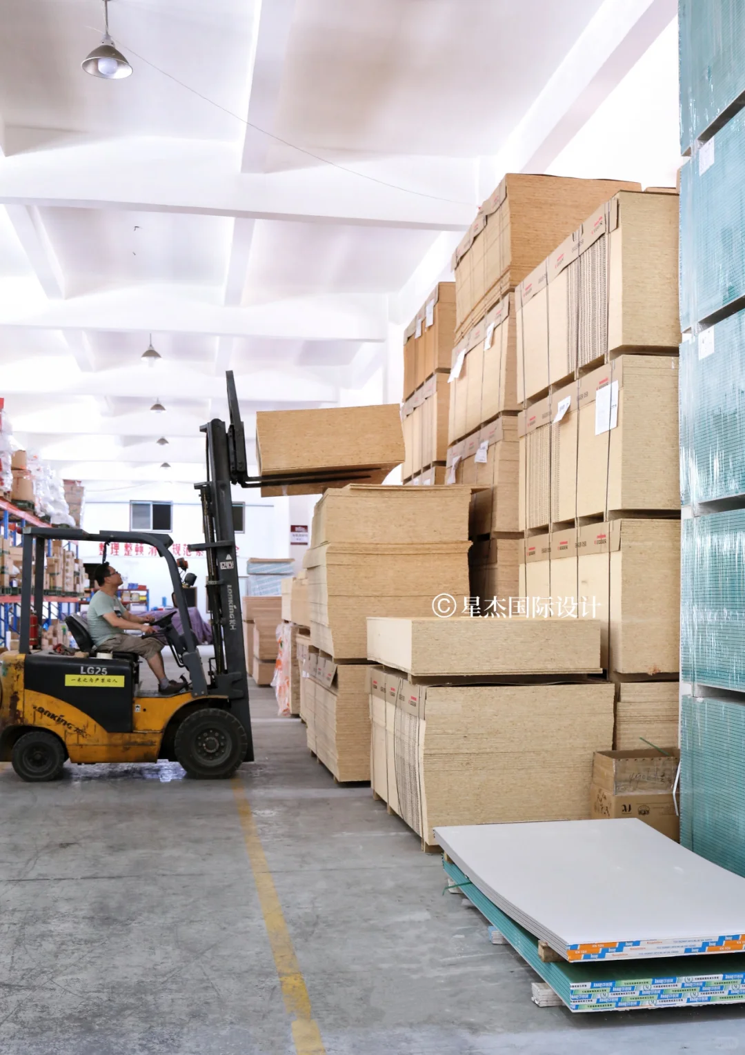 星杰供应链管理｜辅材仓库