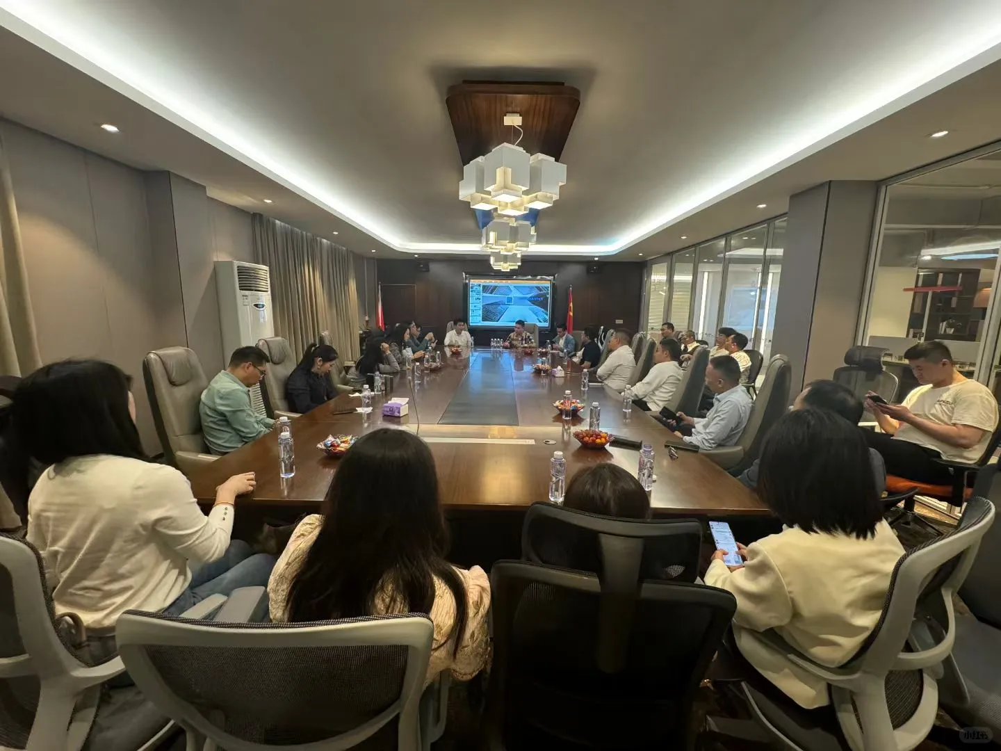 智能家居头部工厂靠一个中东客户出口1.2亿