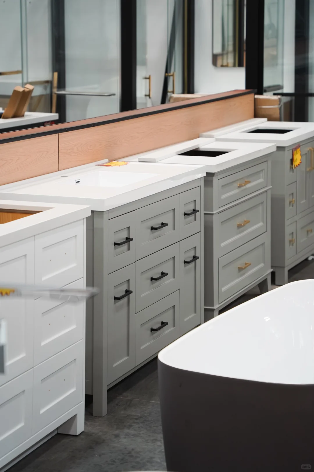 装修公司都来这拿货！洛杉矶本地仓库开放看