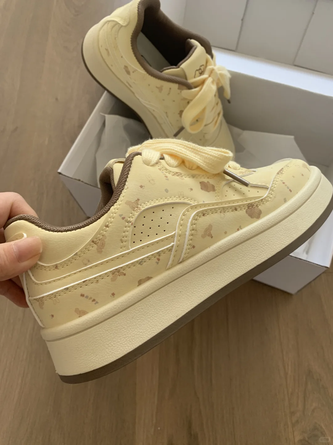 姐妹们 早秋穿这双怎么样！！！