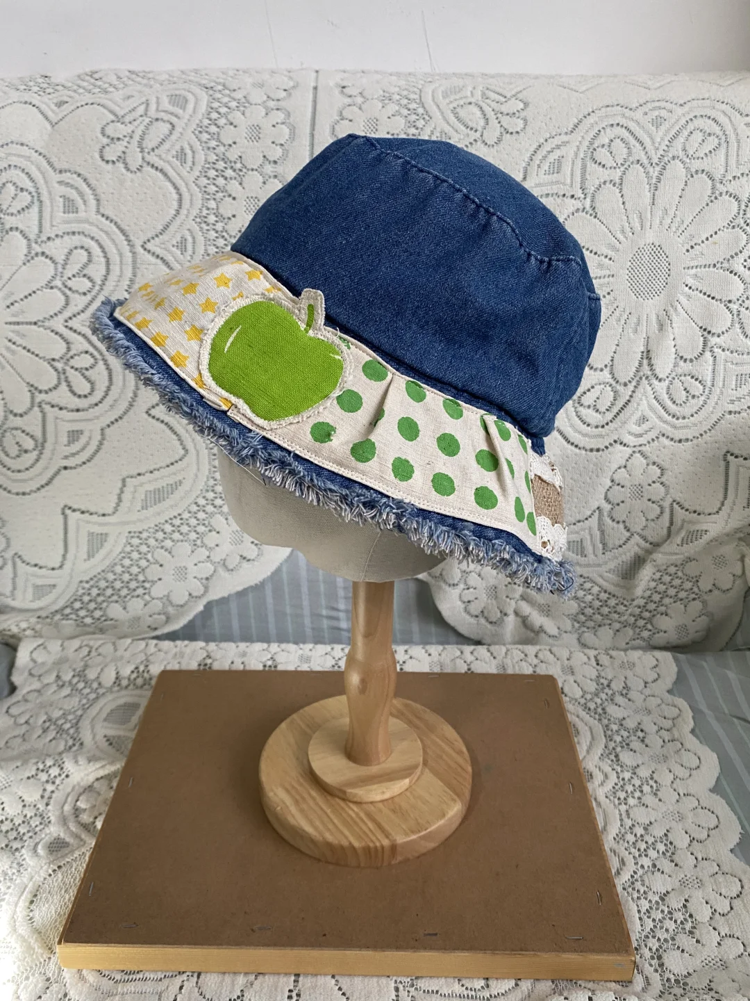 【大理床单厂】超好看帽子摊位出摊完毕?