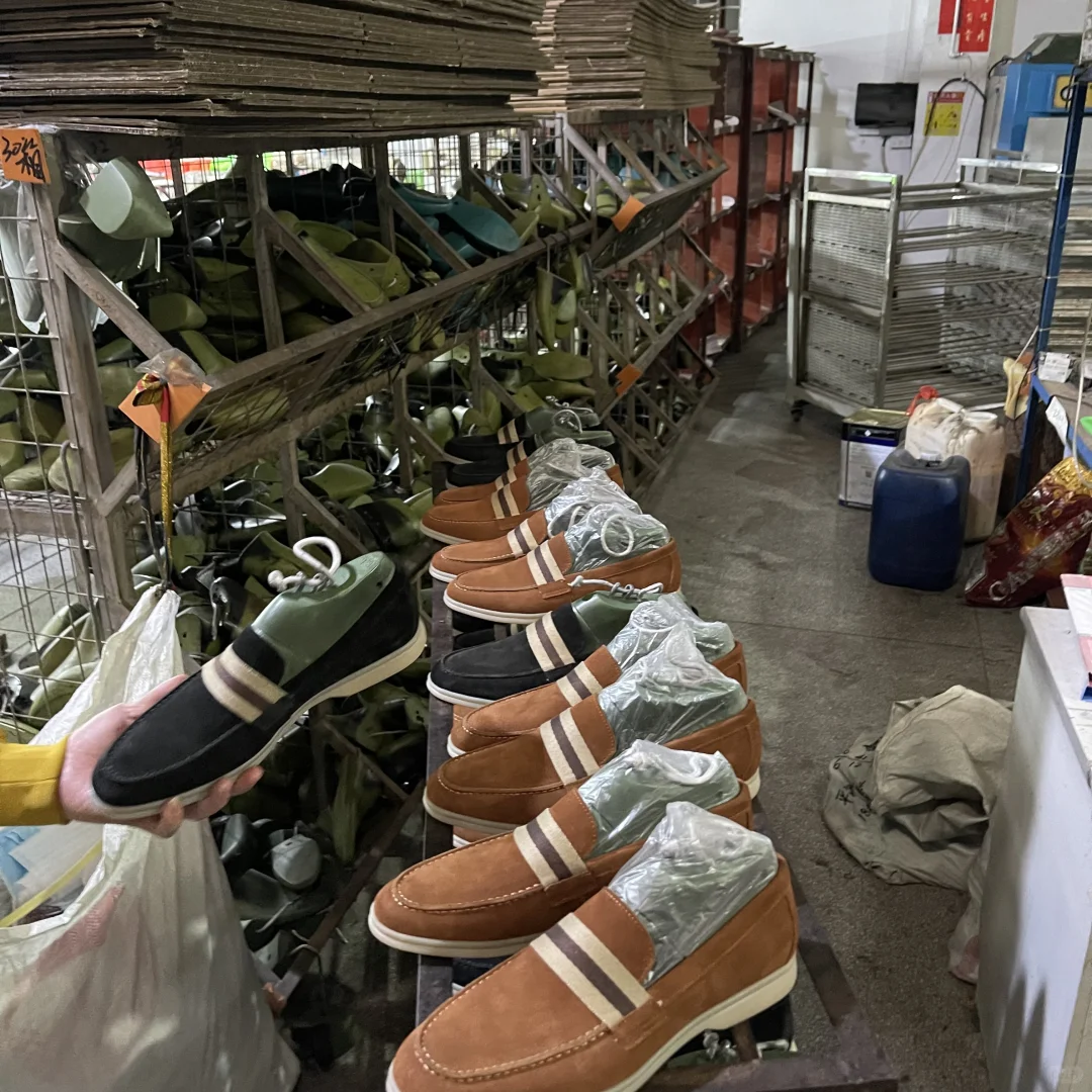 源头鞋厂接单,小单也可以哦