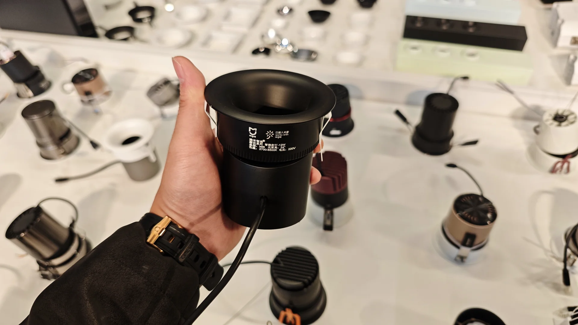 呼市的全屋智能工厂店，把未来家价格打下来