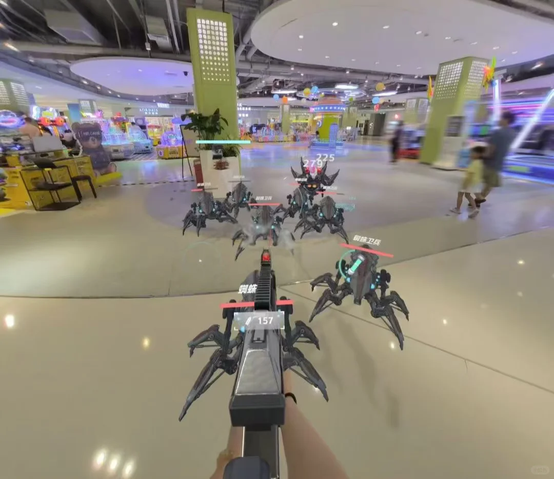 商场居然有虚实结合的MR游戏？