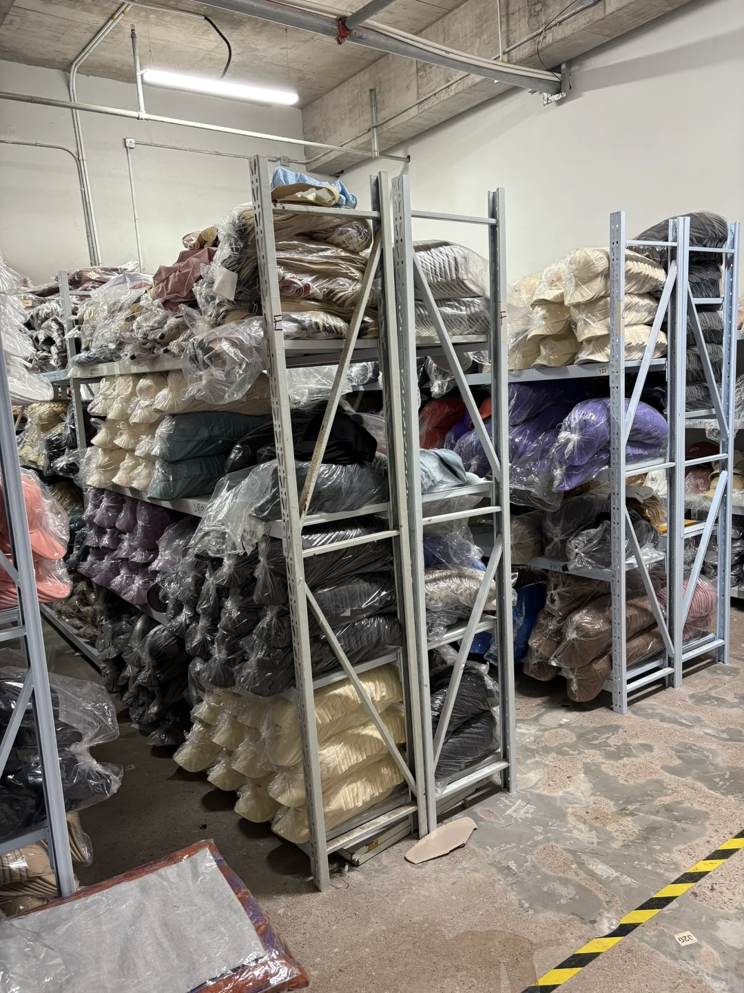 帽子尾货工厂这里真的别错过了?