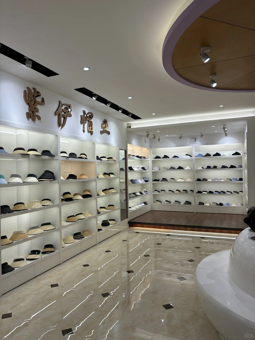 11645平方宝藏帽子工厂!客户到工厂实拍