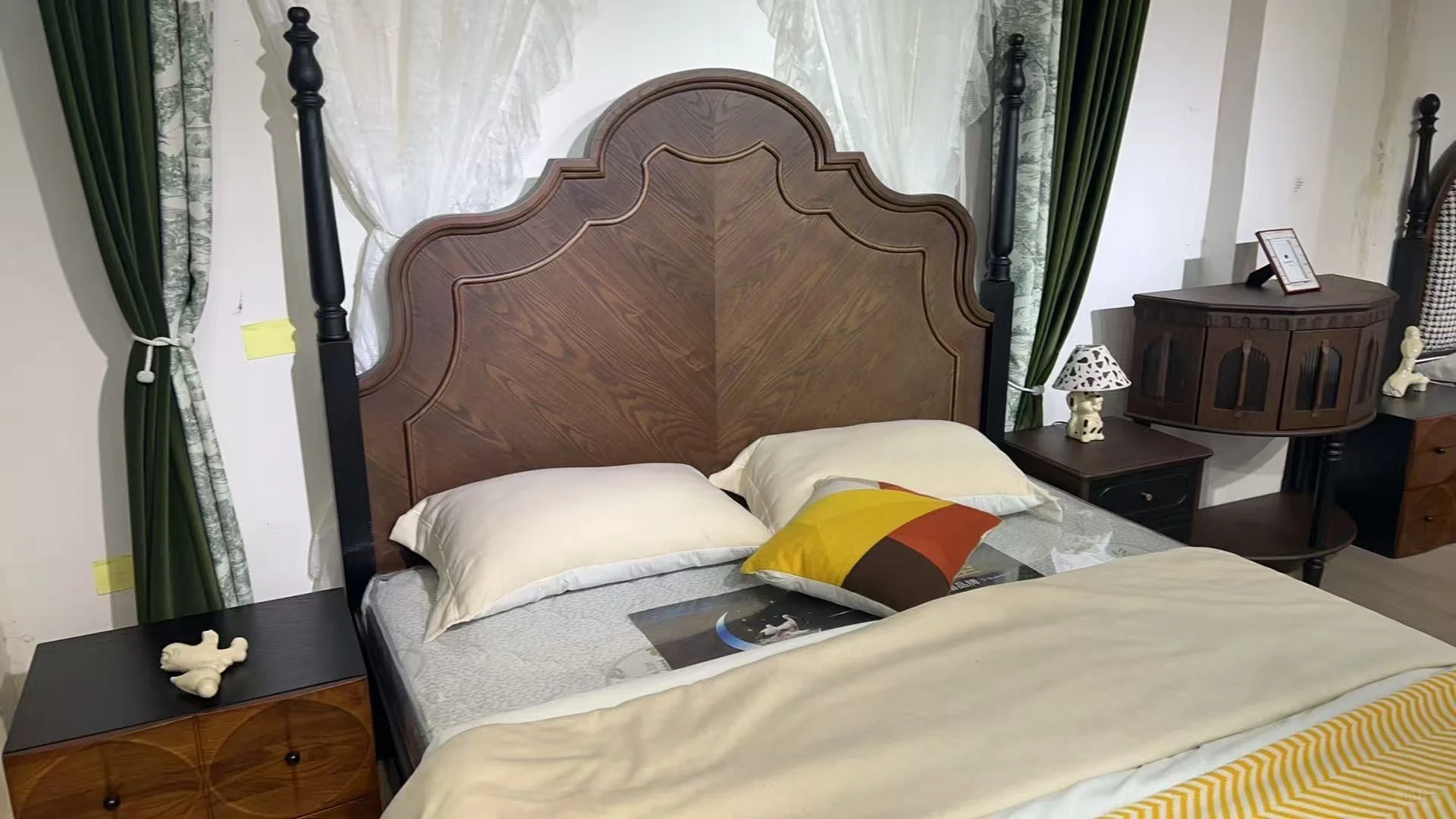 成都中古风源头工厂?只做纯实木中古风批发