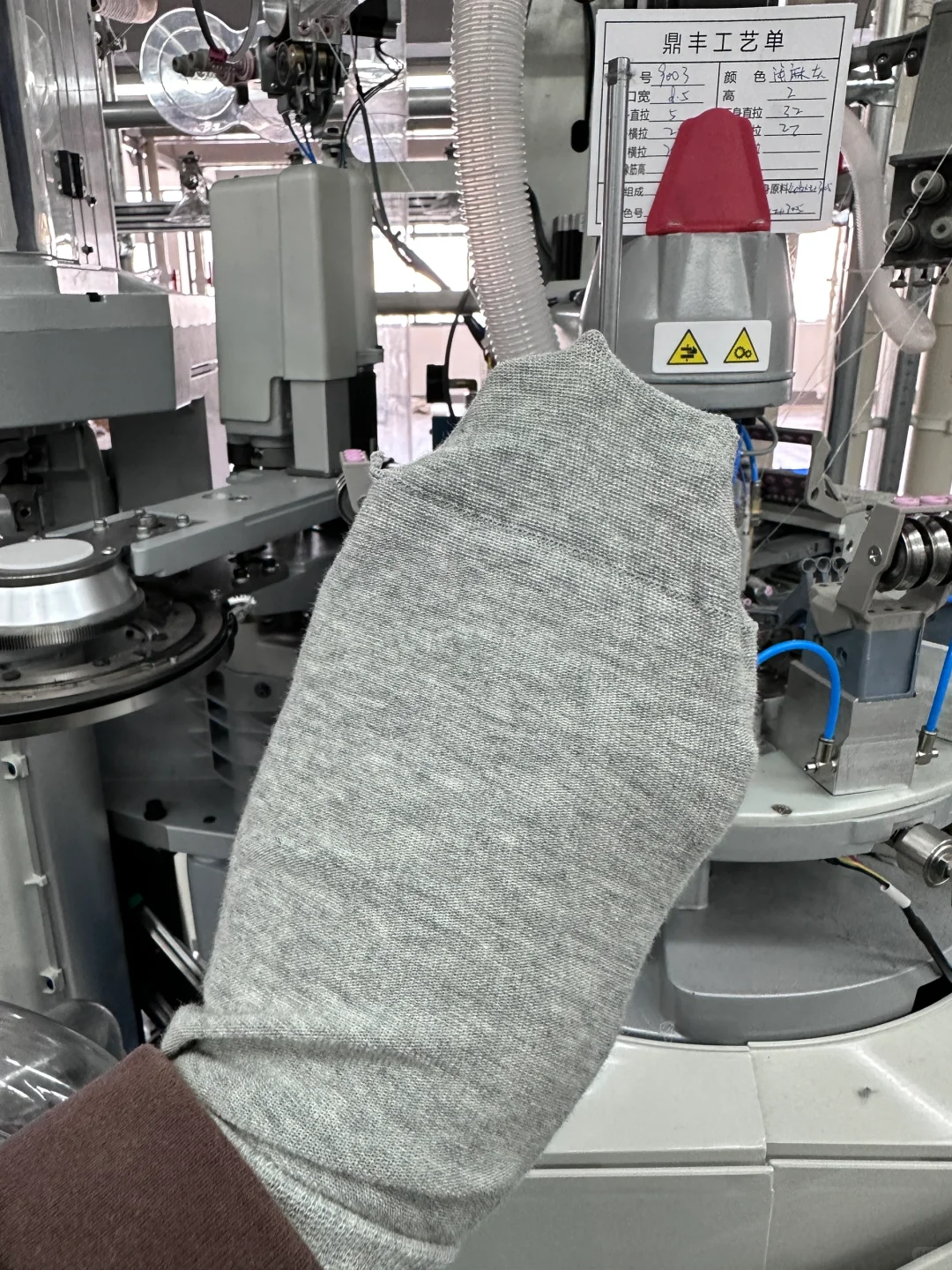 以为是骗子，结果真来了个老外！