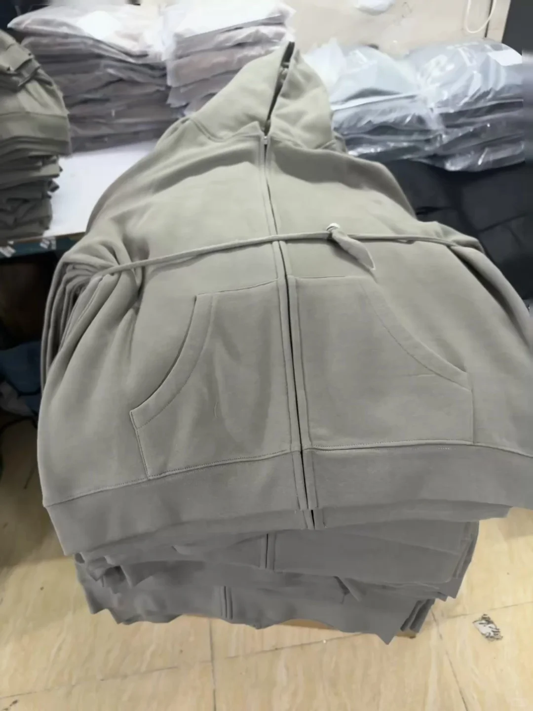 广州金沙洲服装工厂一件起可定制