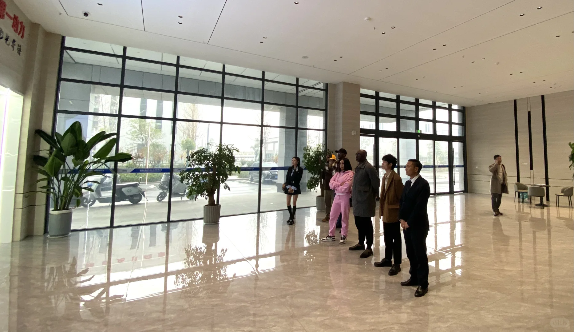 周六非洲客户看厂