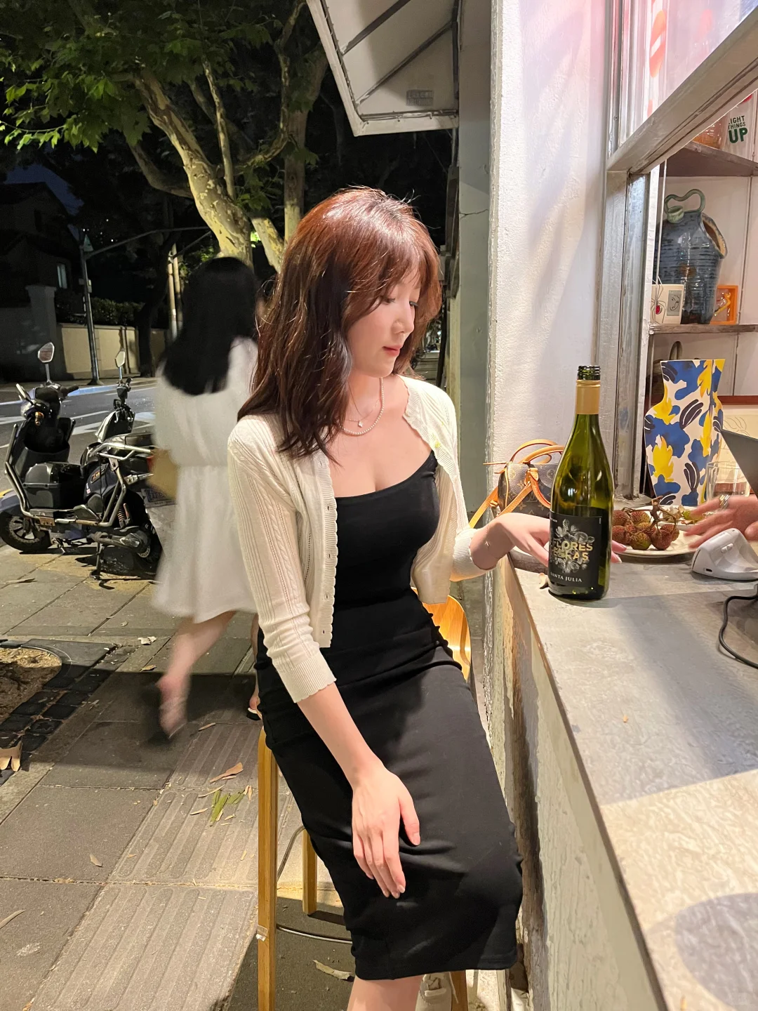 95后卖葡萄酒创业的一天?