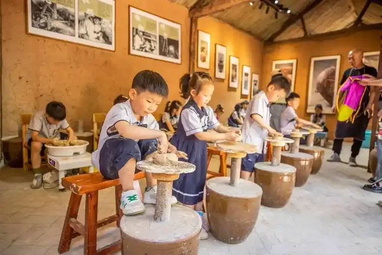 ?2025年文旅新风口：非遗+文旅=王炸！