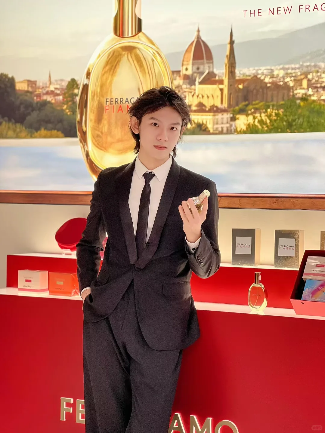 菲拉格慕香水来南京金鹰了！好闻香型推荐