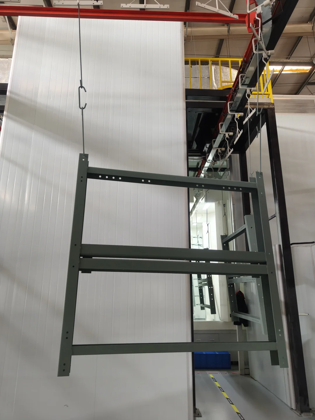 直到挖到这家「智能喷粉生产线」