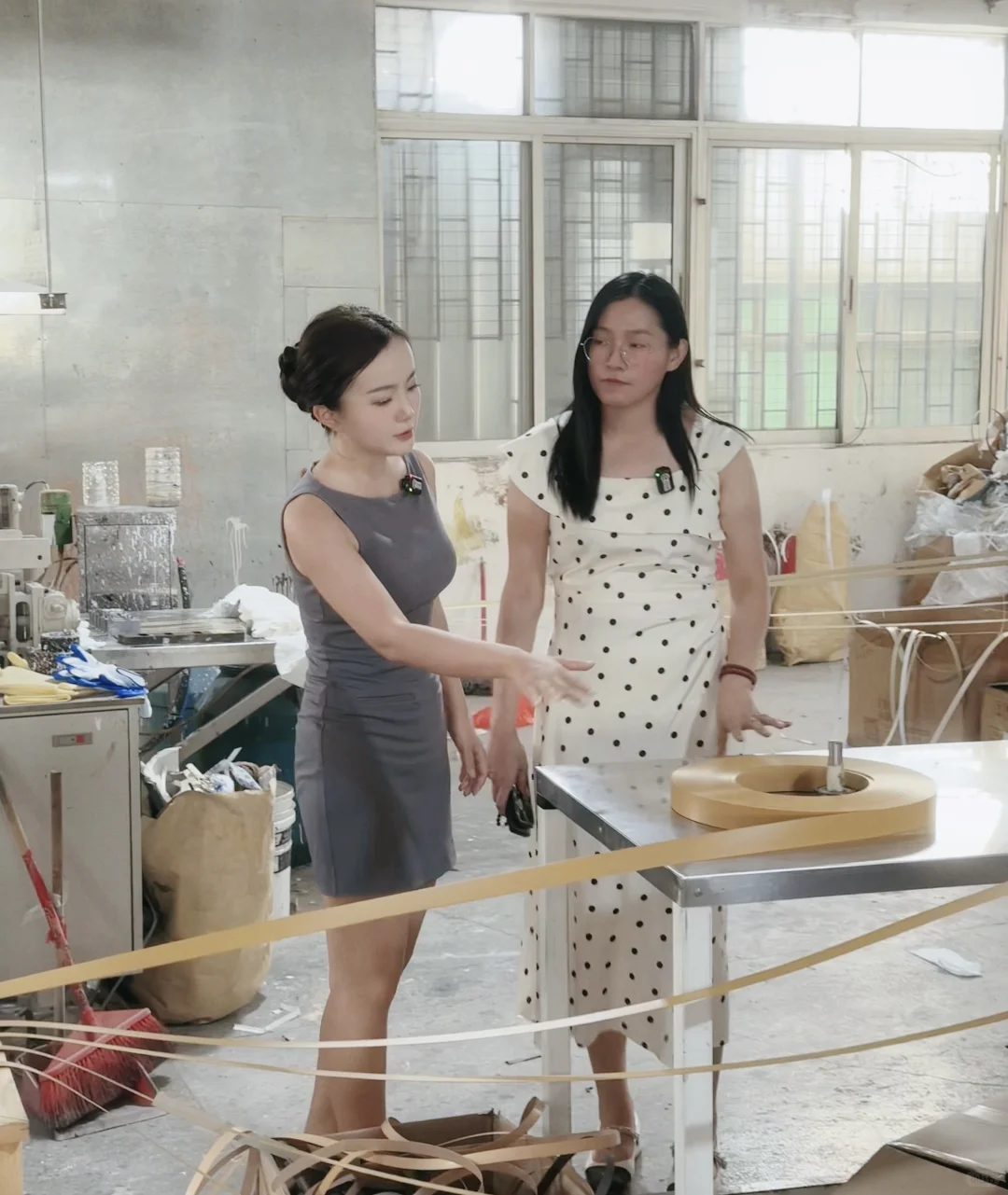 帮8家外贸工厂拍宣传片！今天是PVC配件厂