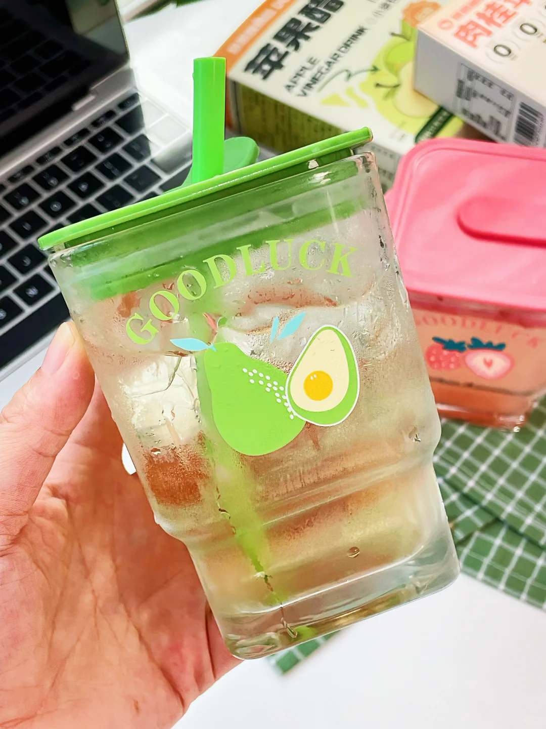 现在的赠品真是一点不敷衍…太美啦?