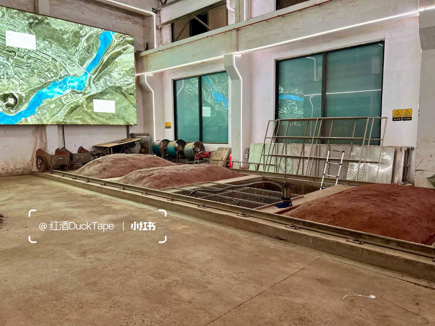 夜探茅台镇：深度体验酱香工艺