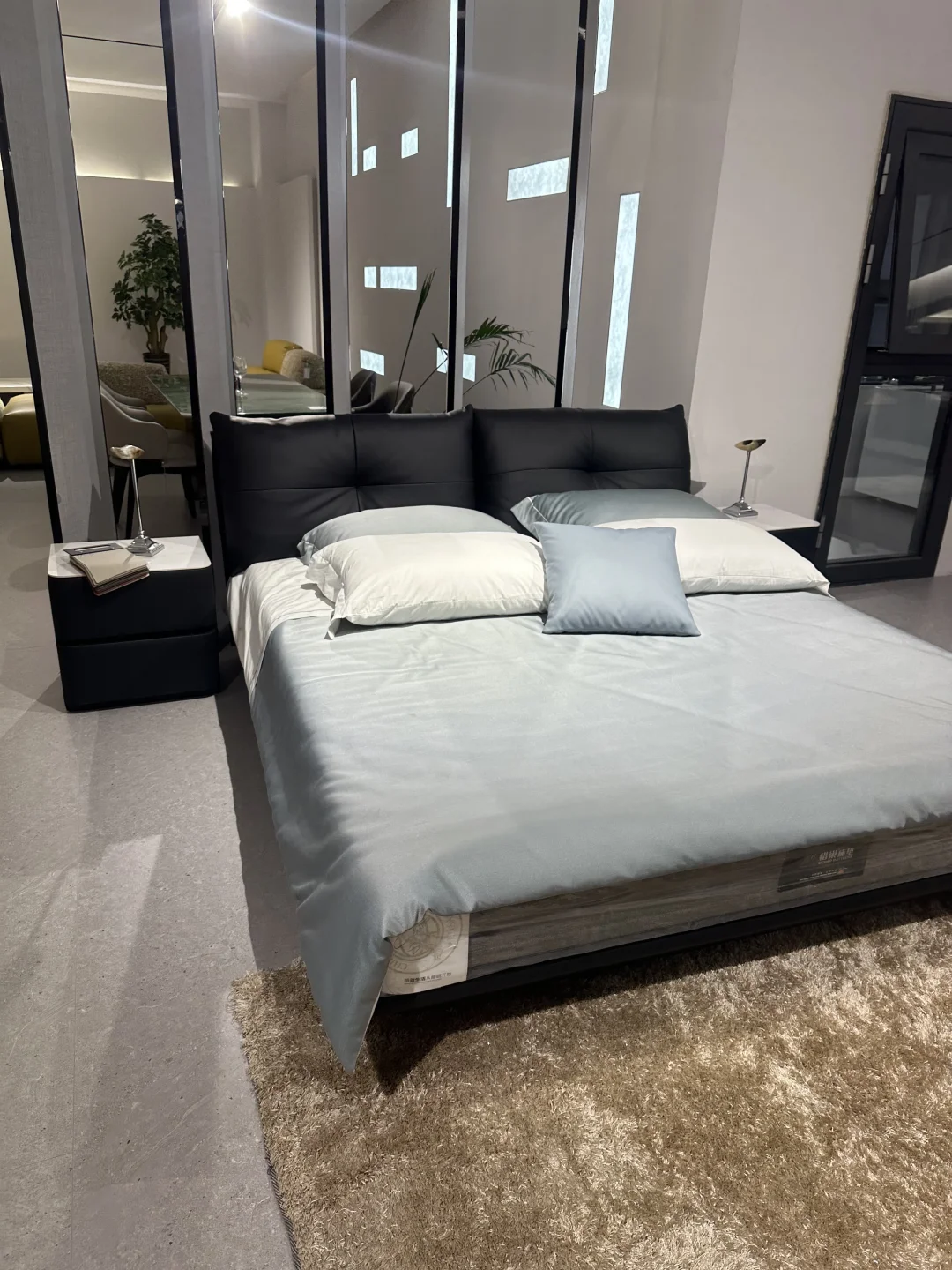 上海家具工厂?双11逛青浦10000平家具厂家