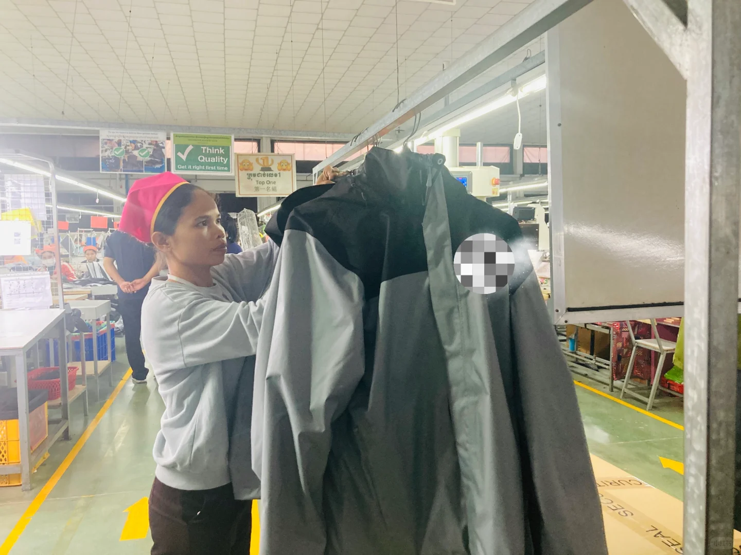 Garments Factory in Cambodia柬埔寨服装厂