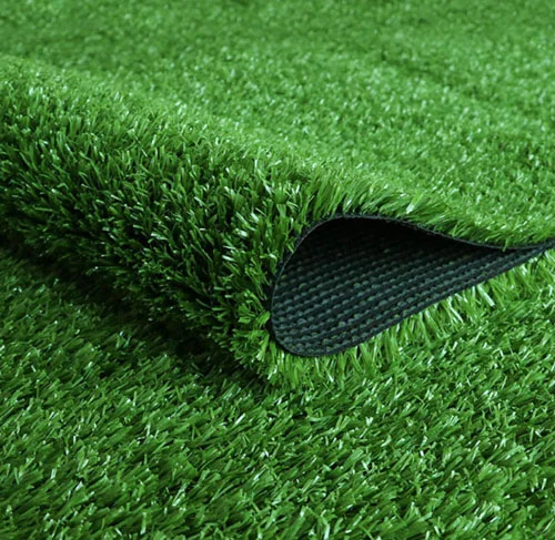 2米、2.5米、3米、4米高的军绿色围挡草坪