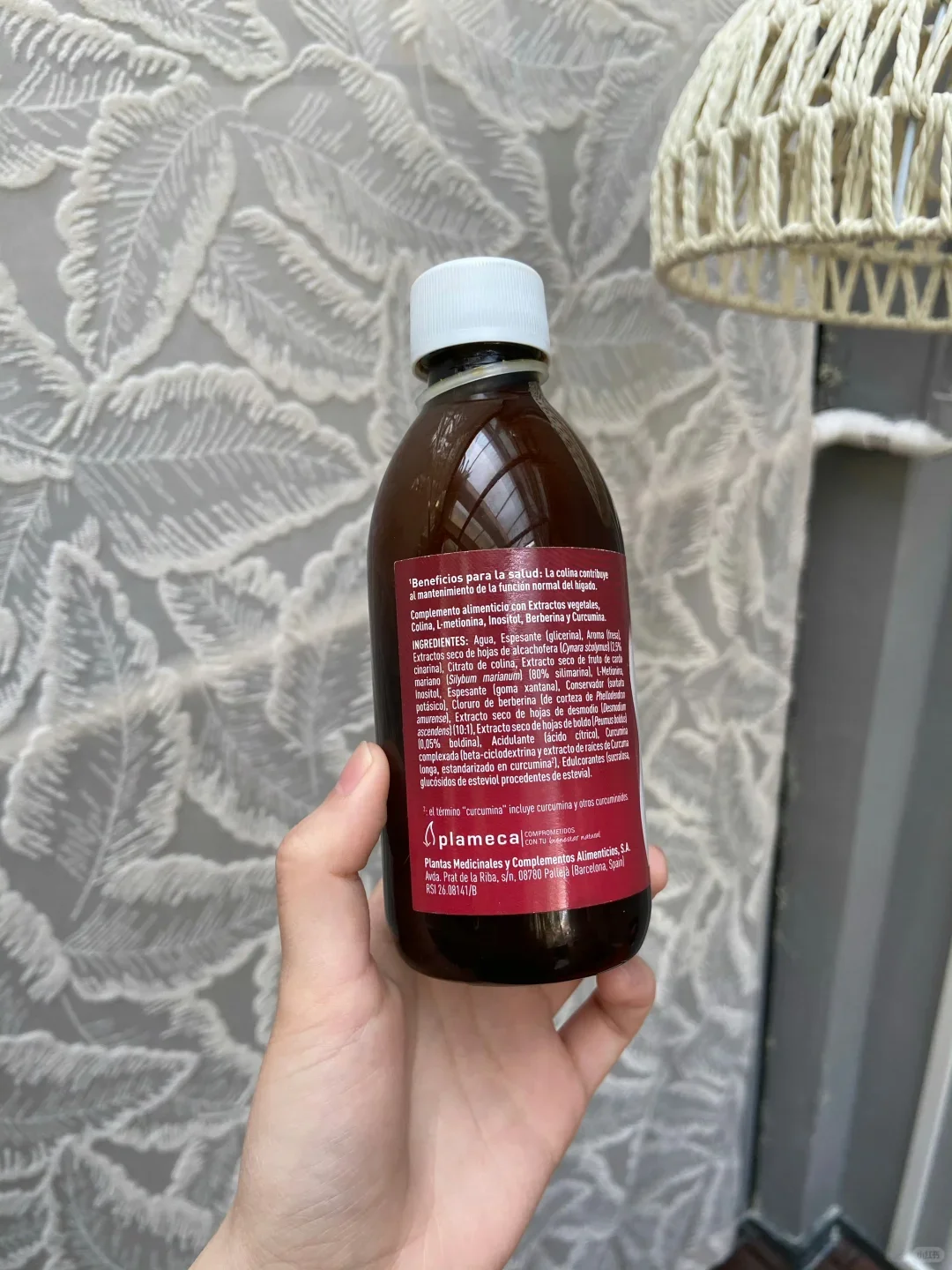 女明星你欠我一个解释。。。。。