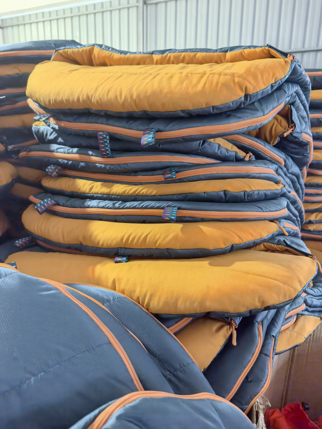 福州宠物服饰工厂，给你最用心的宠物用品！