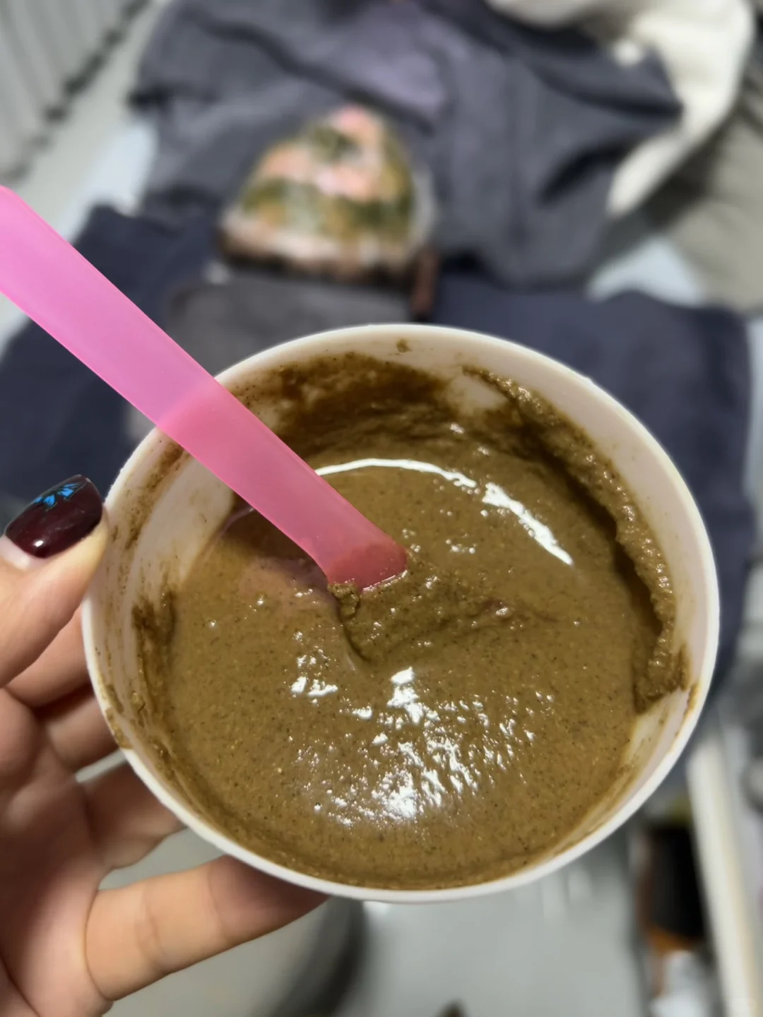 不同肤质不同中药粉，一人一方。