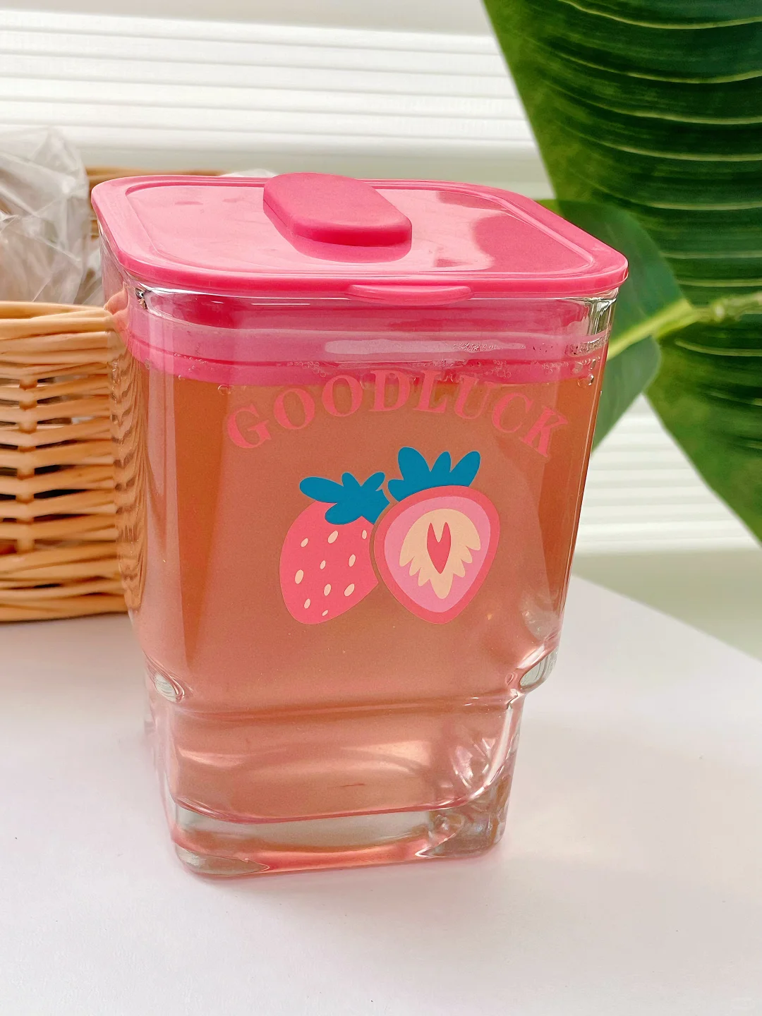 现在的赠品真是一点不敷衍…太美啦?