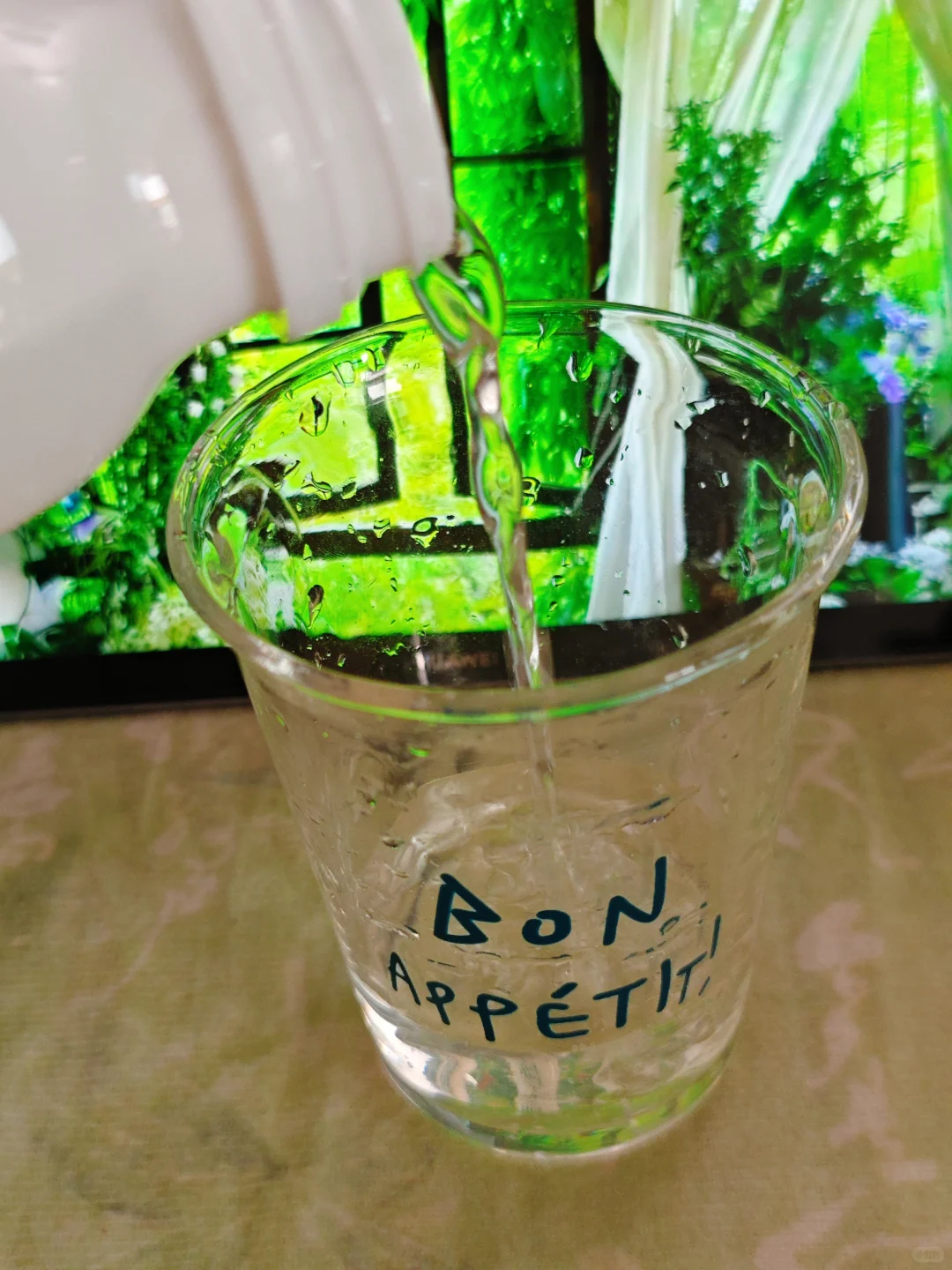 ?千万不要好奇「椰子水+茉莉花茶」这搭