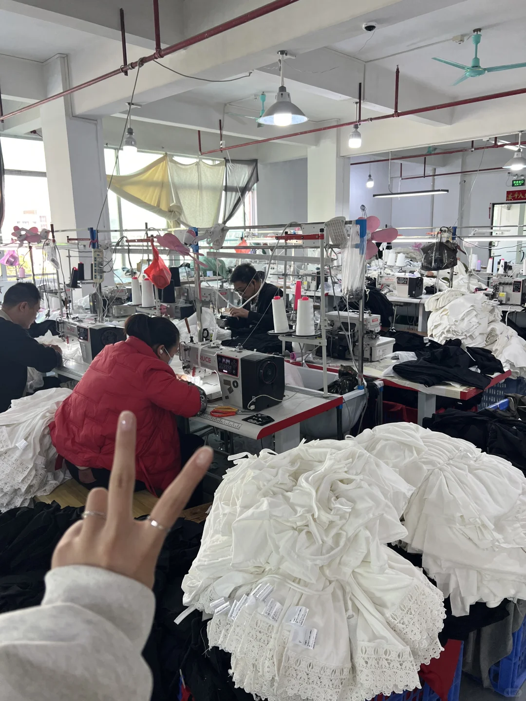 广州金沙洲服装工厂【精品小单50件可做】！