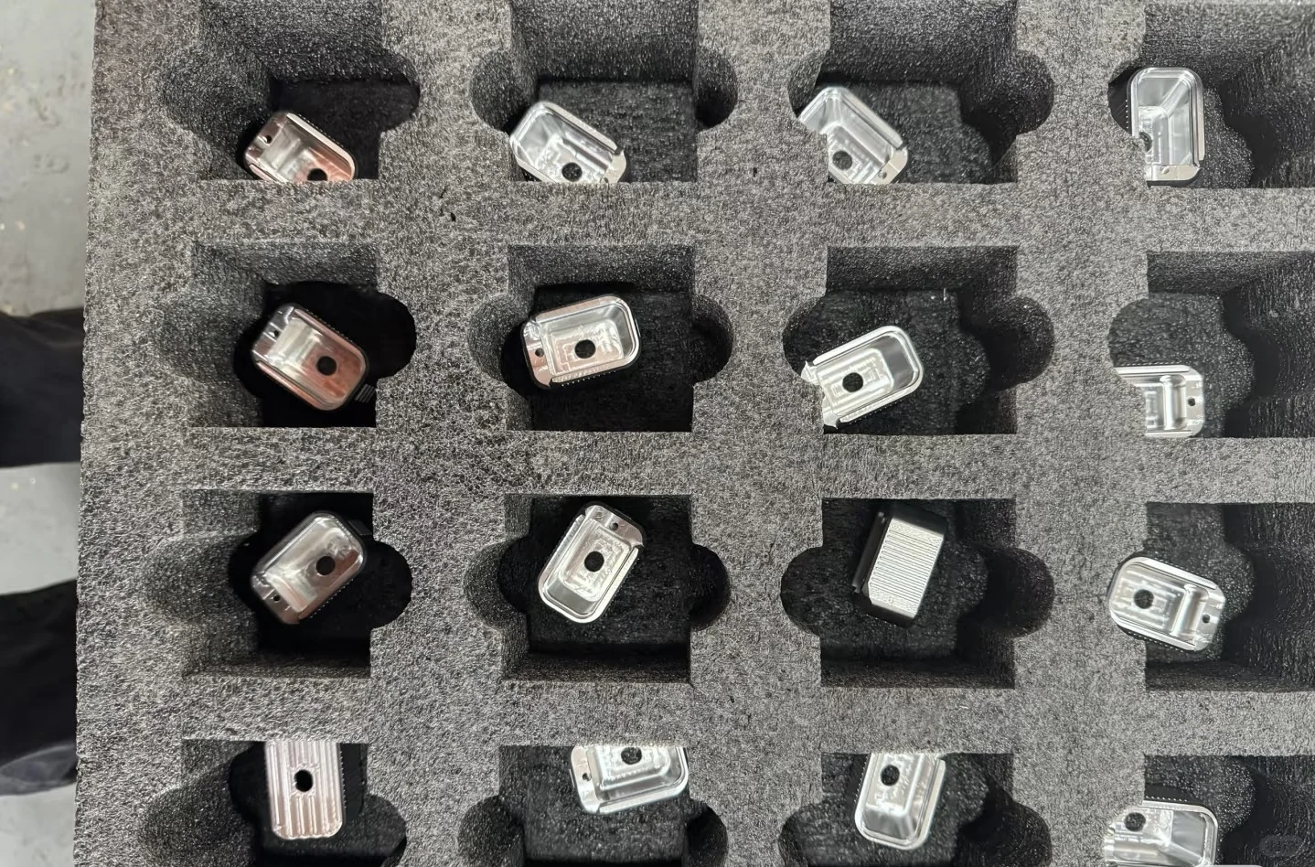 外贸高精零件生产加工 中批量生产发货