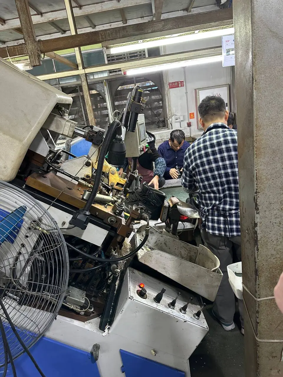 鞋厂 | Shoe factory | Фабрика обуви