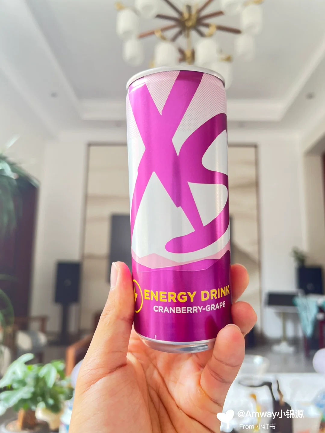 跑后来一罐xs运动营养饮料