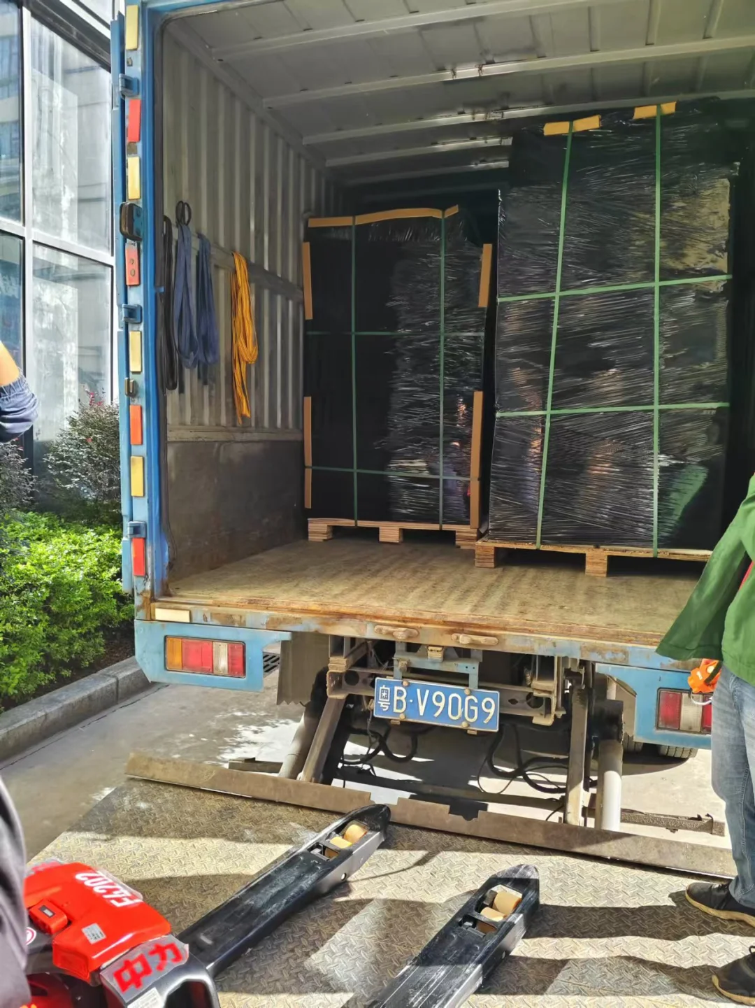 锂电池厂家找外贸出口公司有多难？