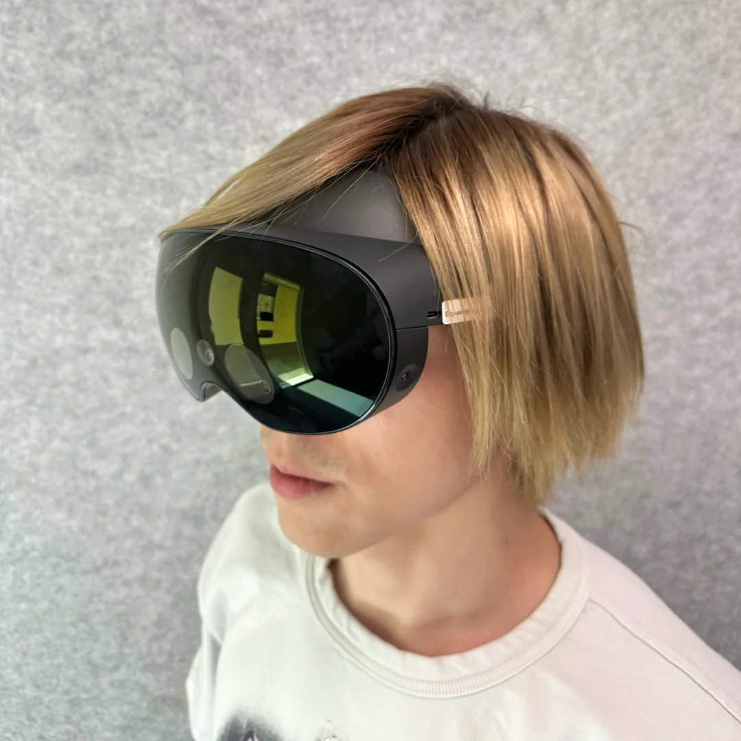 Meta Quest Pro上脸