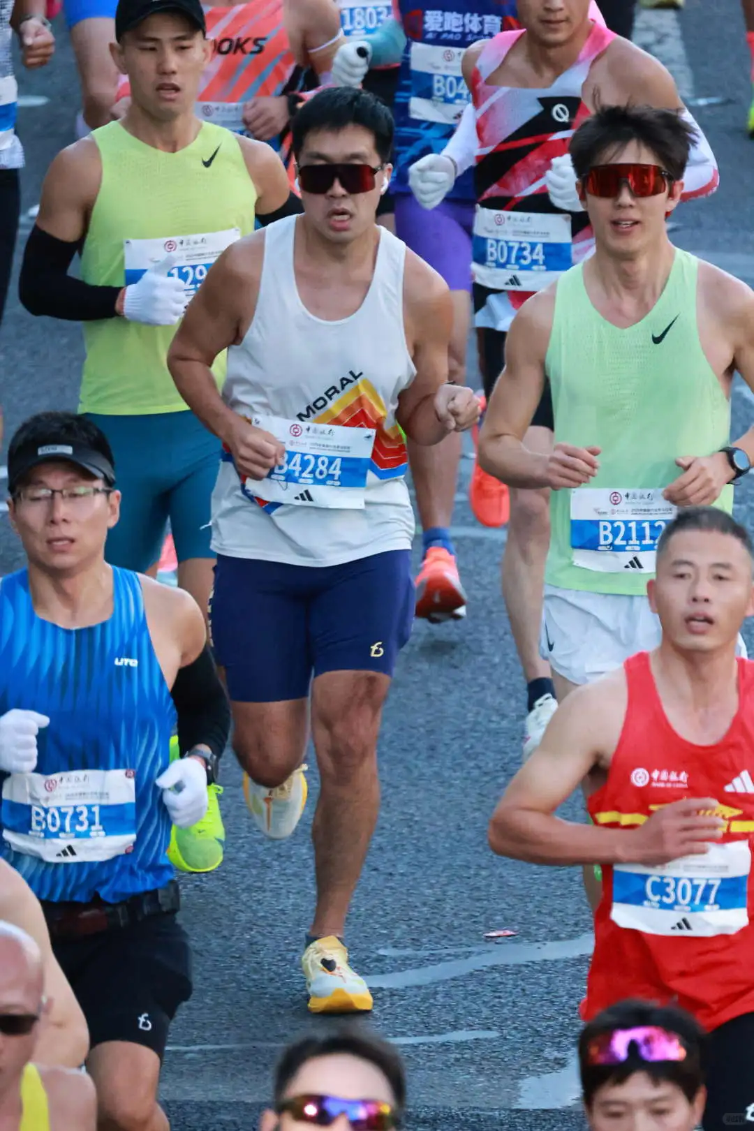 北马这个三，虽说晚了一年，我终归还是破了