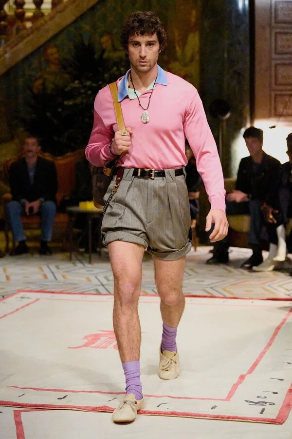 2026春日秀场：糖果色奏响时尚绮梦