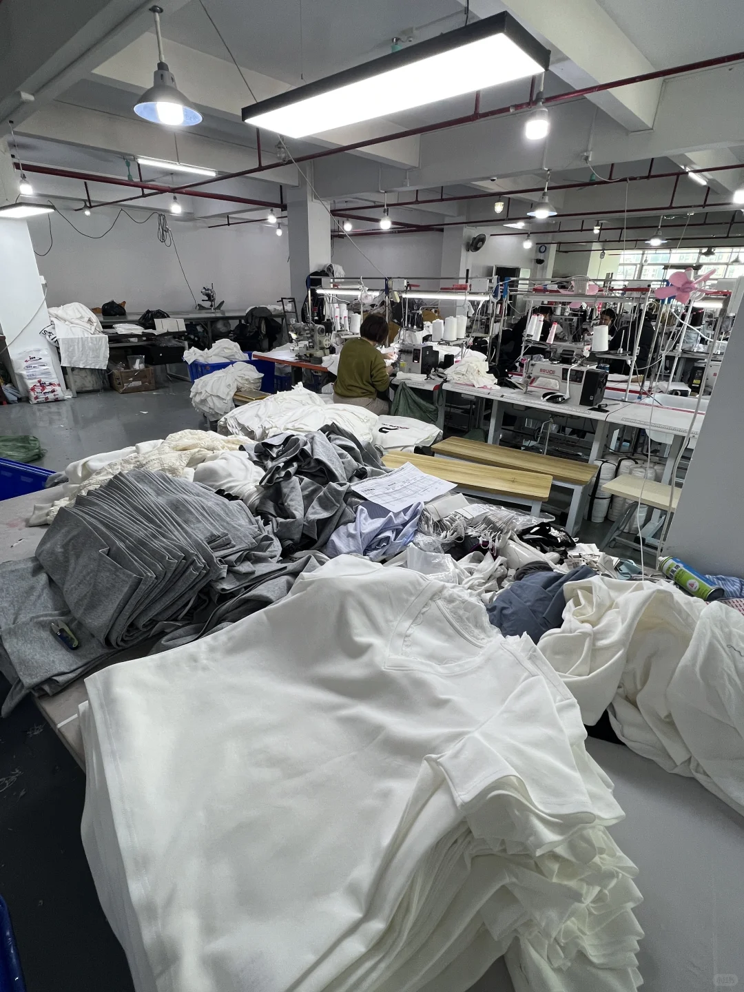 广州金沙洲服装工厂【精品小单50件可做】！