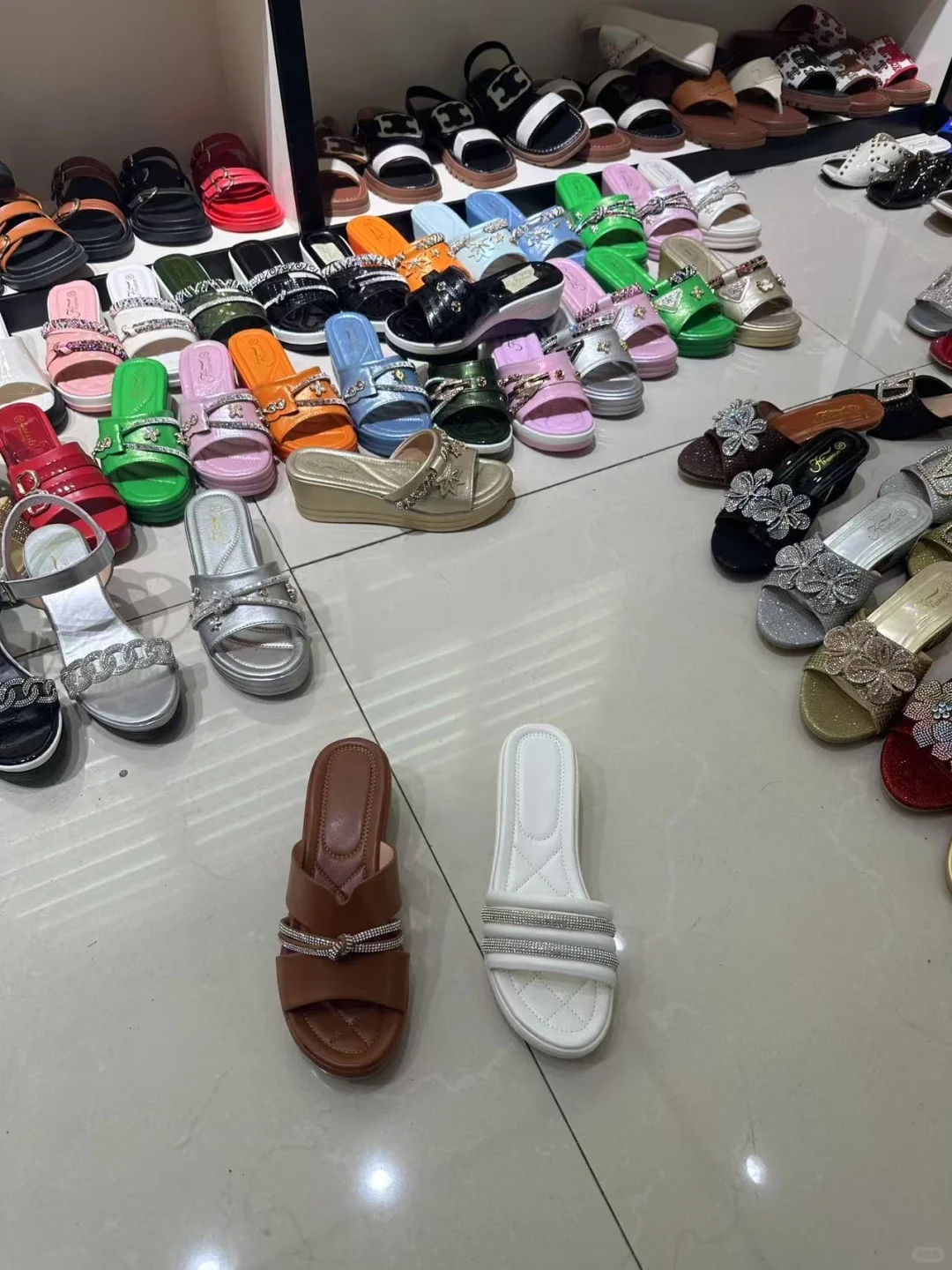 ?20年女凉鞋厂家的厂二代来了