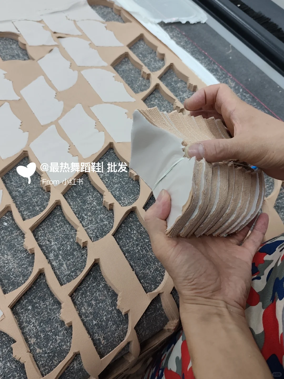 舞蹈软鞋生产厂家