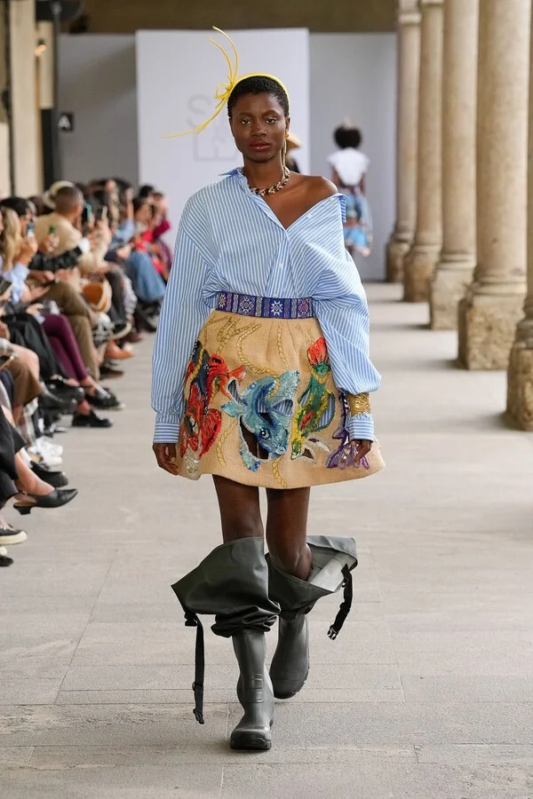 2026年春季色彩趋势：海军蓝