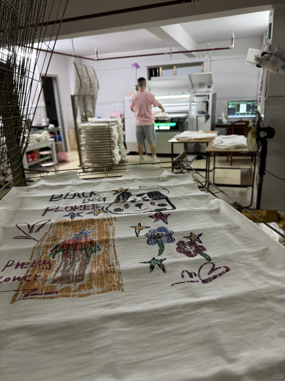 T恤加工厂，小批量50件包工包料！