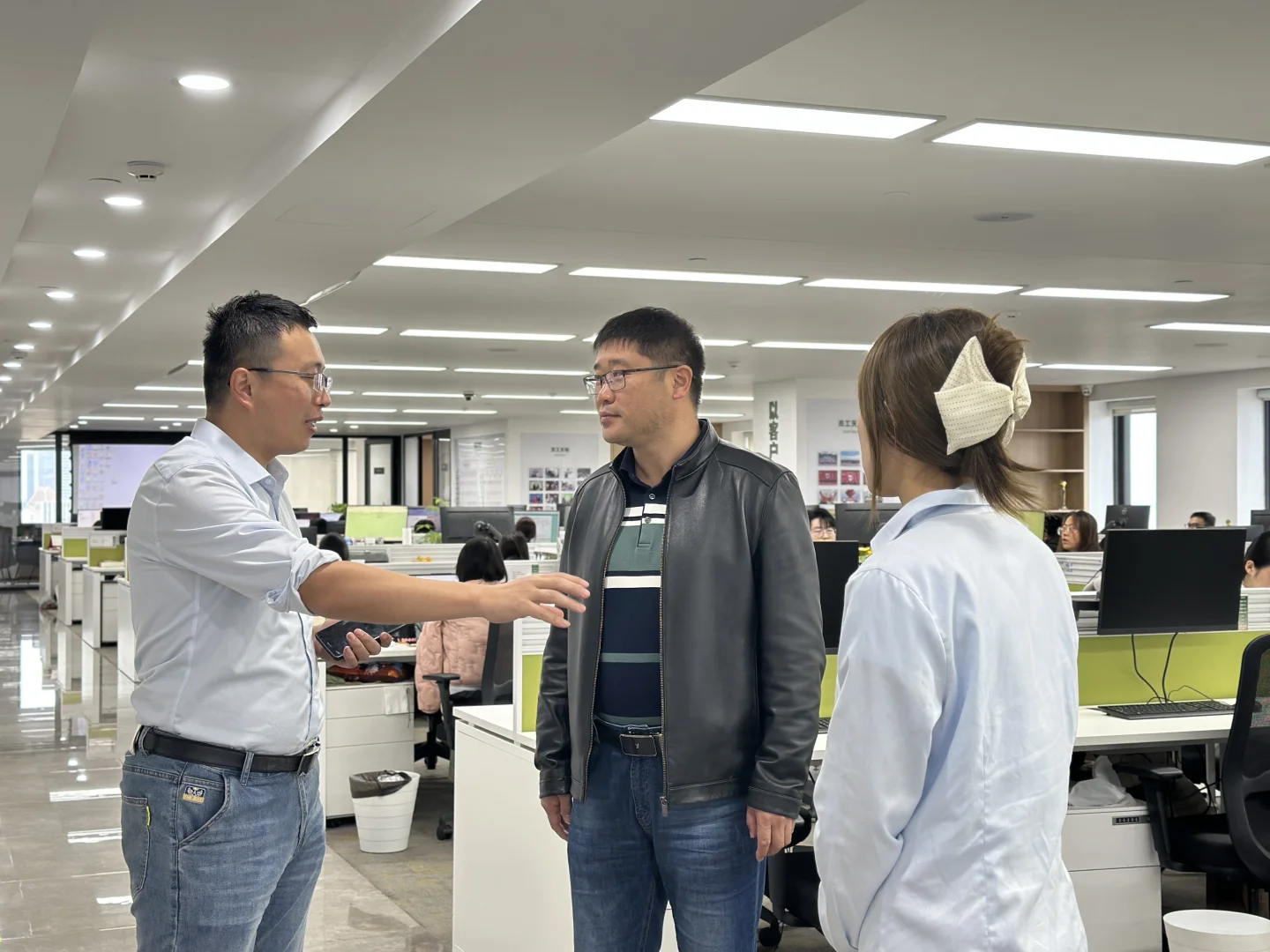 青科外院走访国赫通｜校企牵手+校友重逢！